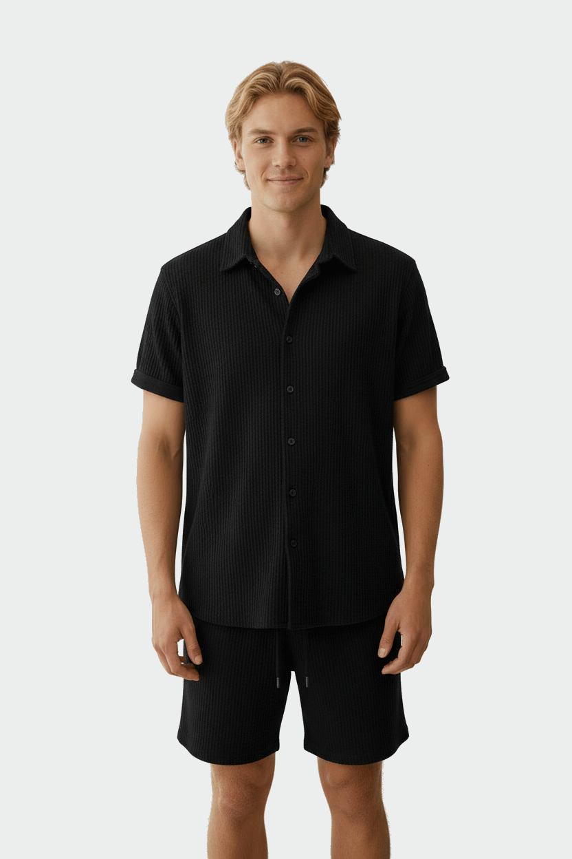 Plaid Short-Sleeve Shirt