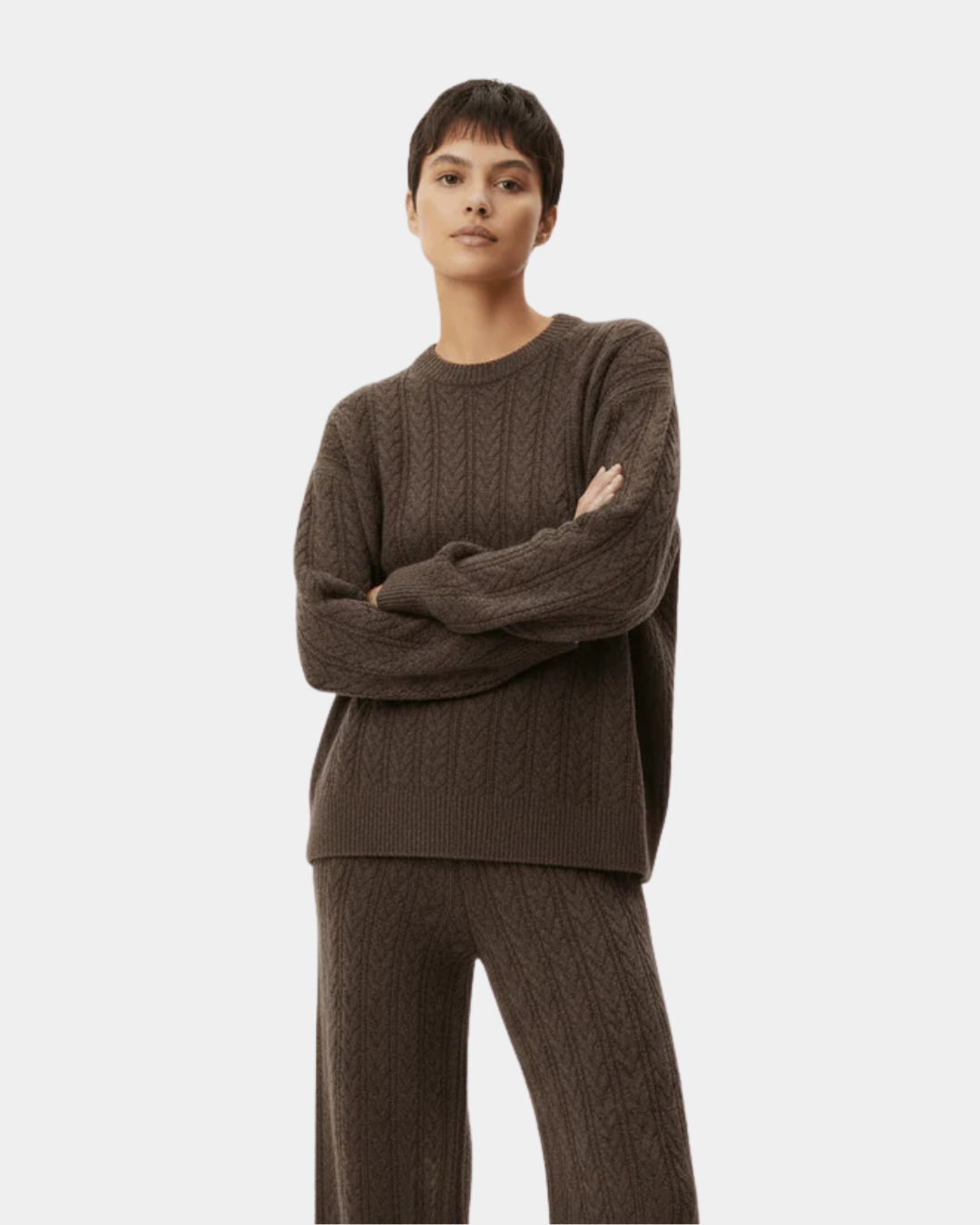 Women’s Wool Sweater & Pants Set